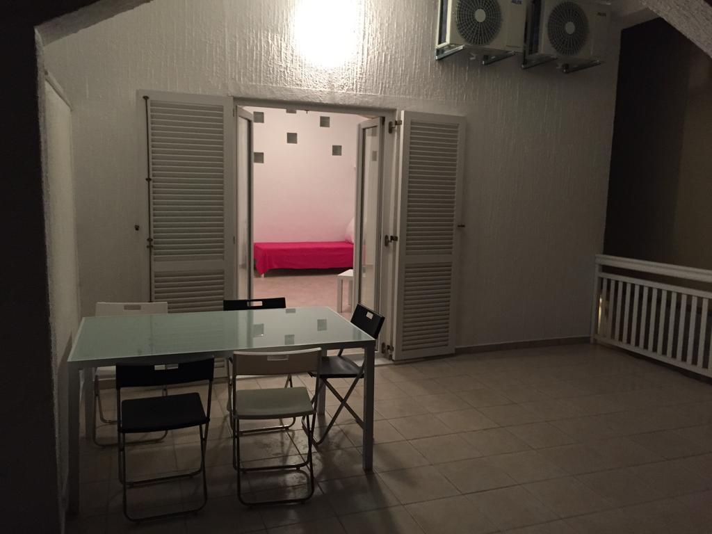 Apartments Meeresblick ツリクヴェニツァ 部屋 写真